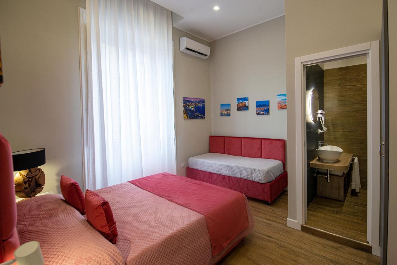 Bed and breakfast Vivi A Napoli Extérieur photo
