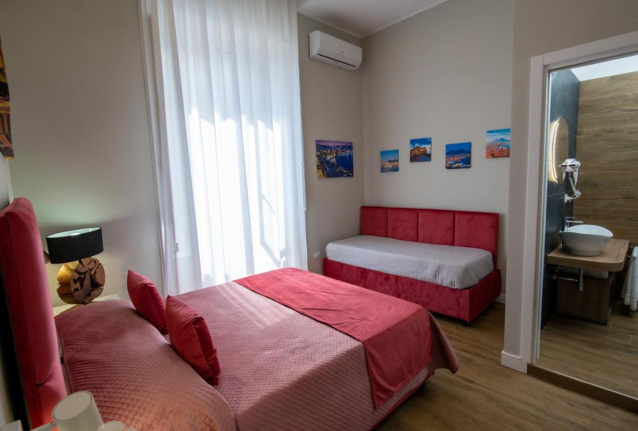 Bed and breakfast Vivi A Napoli Extérieur photo